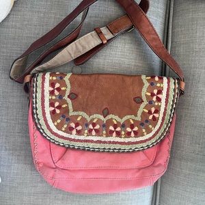 Lucky brand purse.
